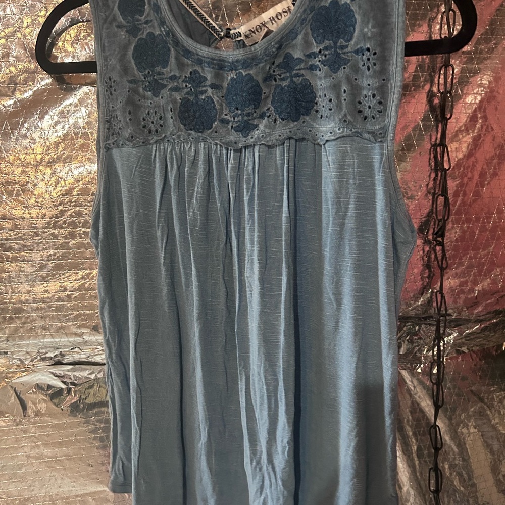 Knox Rose Blue Floral Tank Top